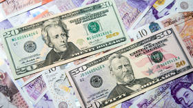 Crisis goes molecular (E1813)