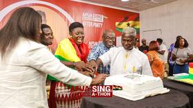 Ghanaian breaks world record, singing for more than five days straight